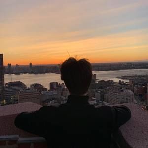 Meet your Posher, Kim